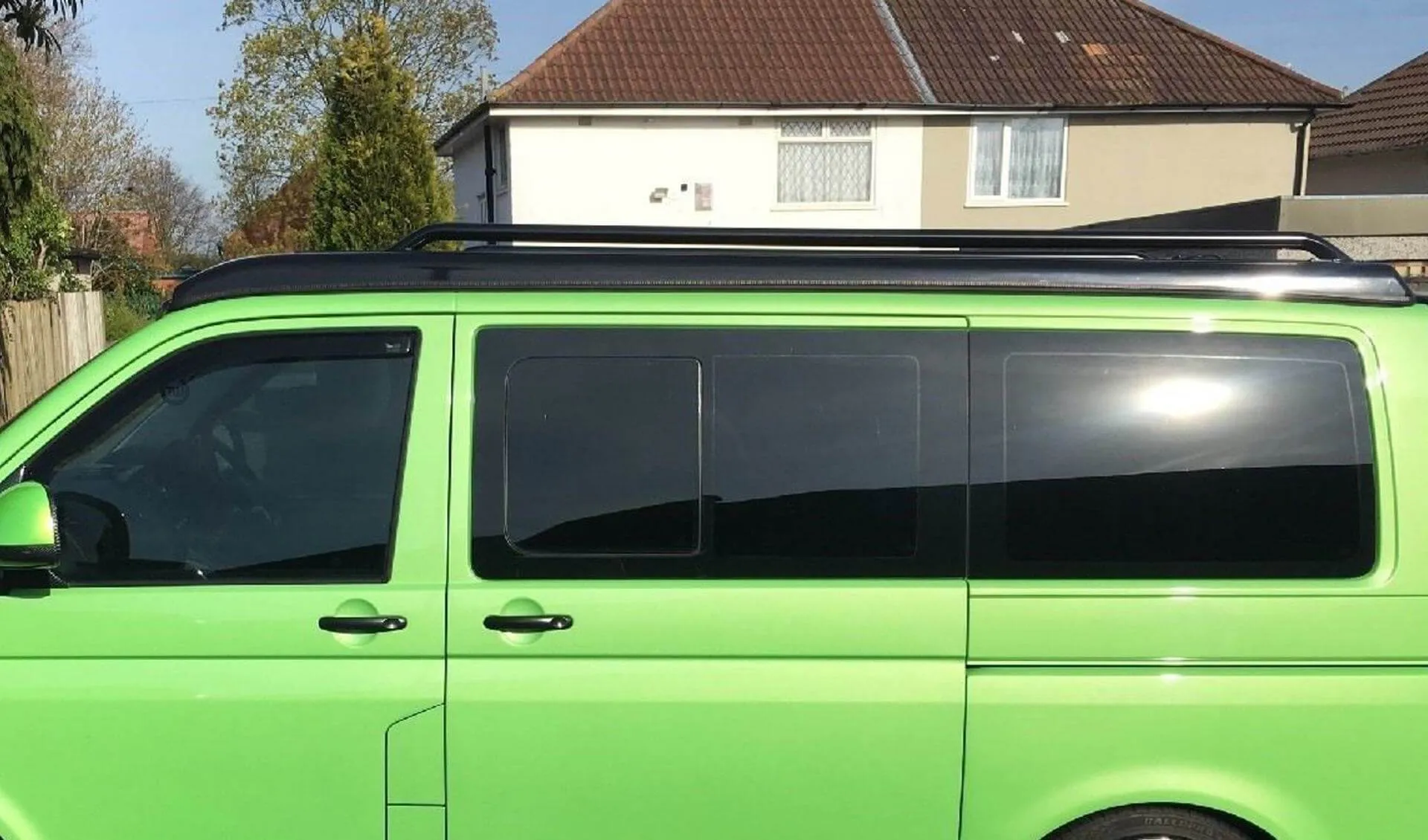 Black OE Style Steel Roof Rails for the Volkswagen Transporter T5 LWB