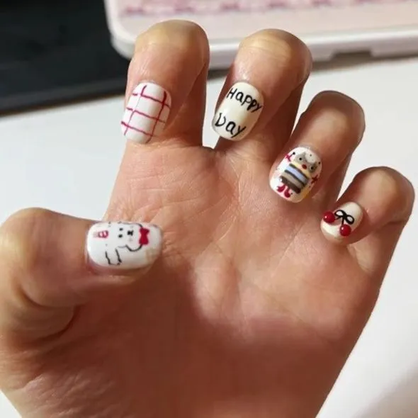 Cute Painted Cartoon Dog Finger Nails Happy Day Press Ons