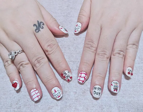 Cute Painted Cartoon Dog Finger Nails Happy Day Press Ons