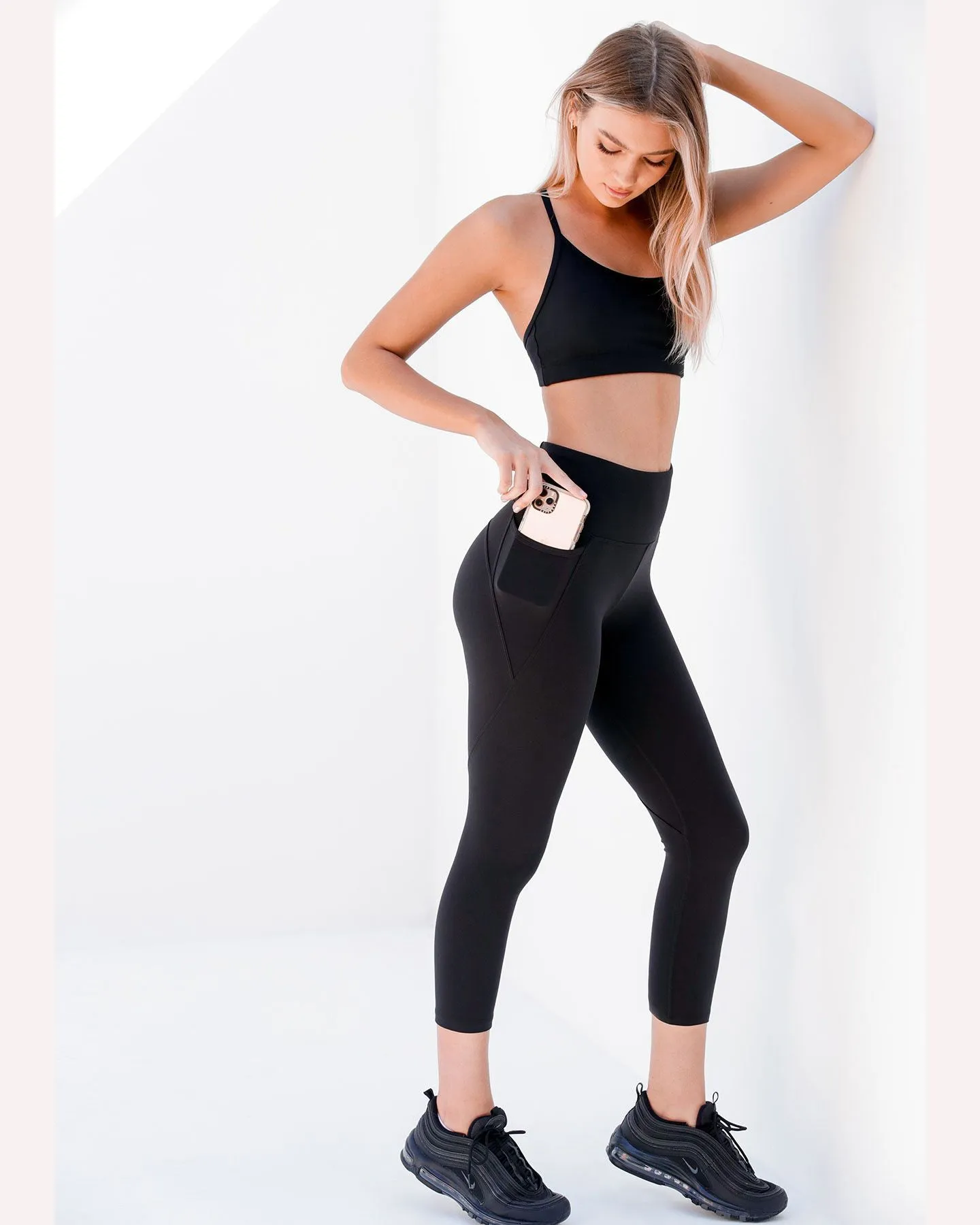 Lorna Jane Amy Phone Pocket Tech Ankle Biter Legging - Black