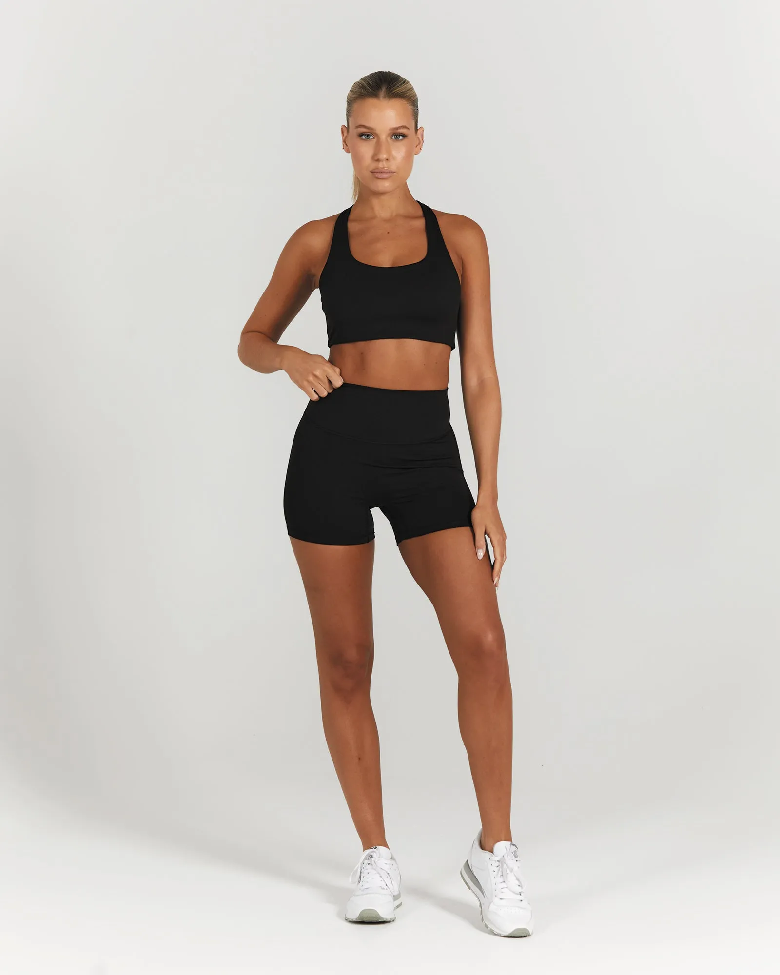 MOTION SHORTS 4" - BLACK