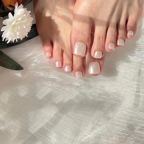 Shimmer White Summer Toe Acrylic Nails Manicure