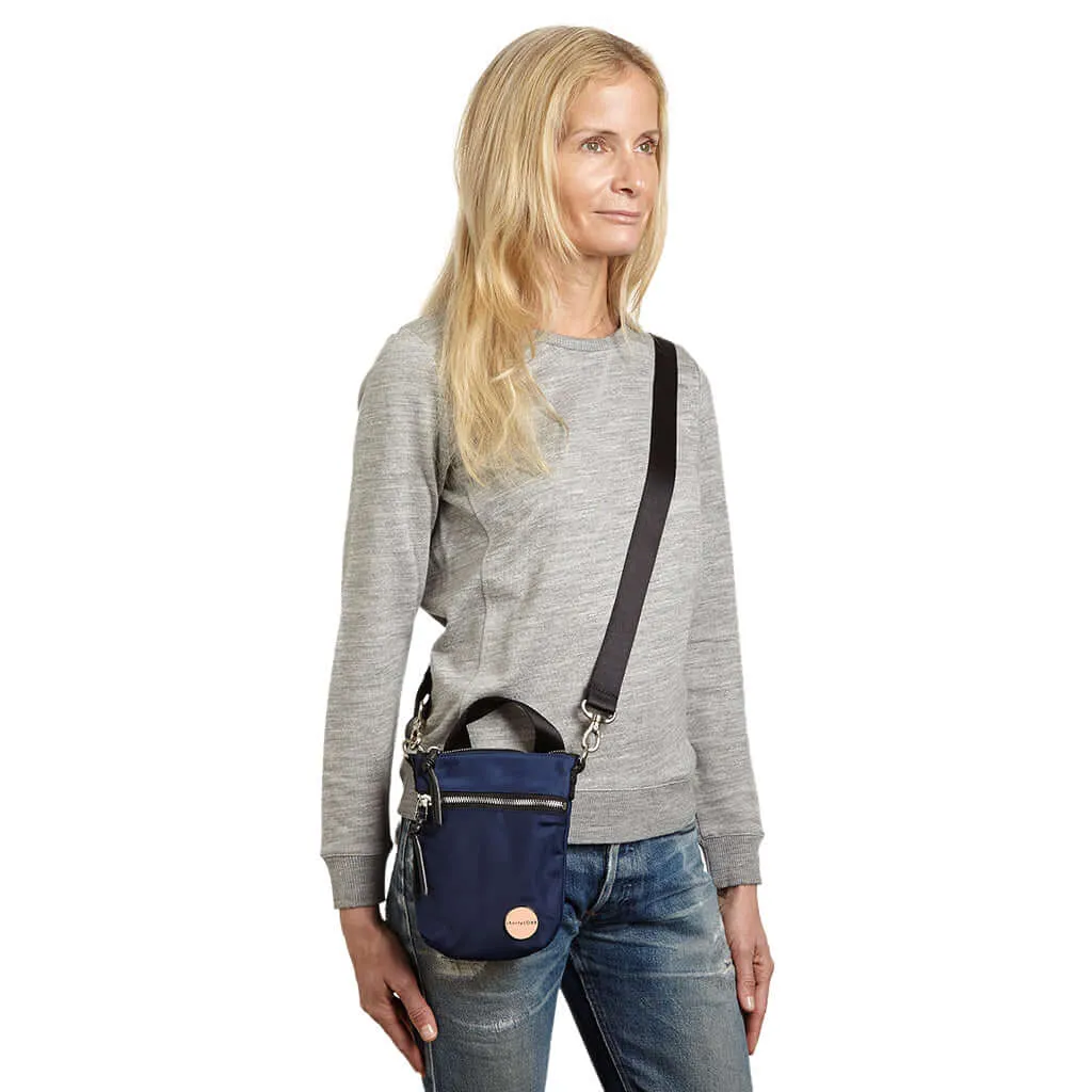 shorthand - phone crossbody bag